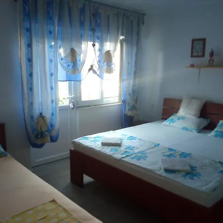 Apartment Cubela Gradac (Split-Dalmatia)
